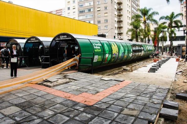 Urbs inicia projeto de revitalização de estações-tubo. Curitiba, 09/03/25

Foto: Levy Ferreira/SECOM/Atquivo