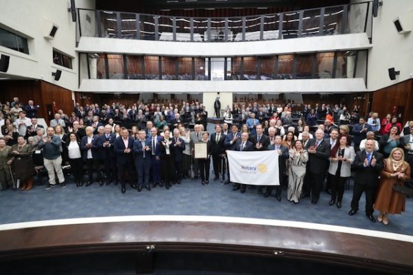 0af41658-64d1-4c5e-a4b2-4614240c0f95