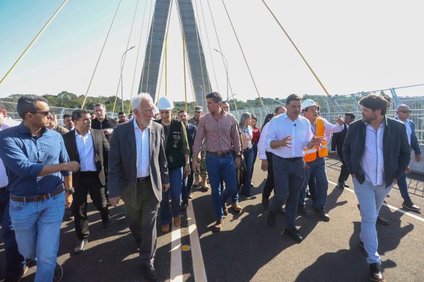 Governador em eercício Darci Piana visita obras de acesso a ponte de integração Brasil Paraguai
Foto Gilson Abreu